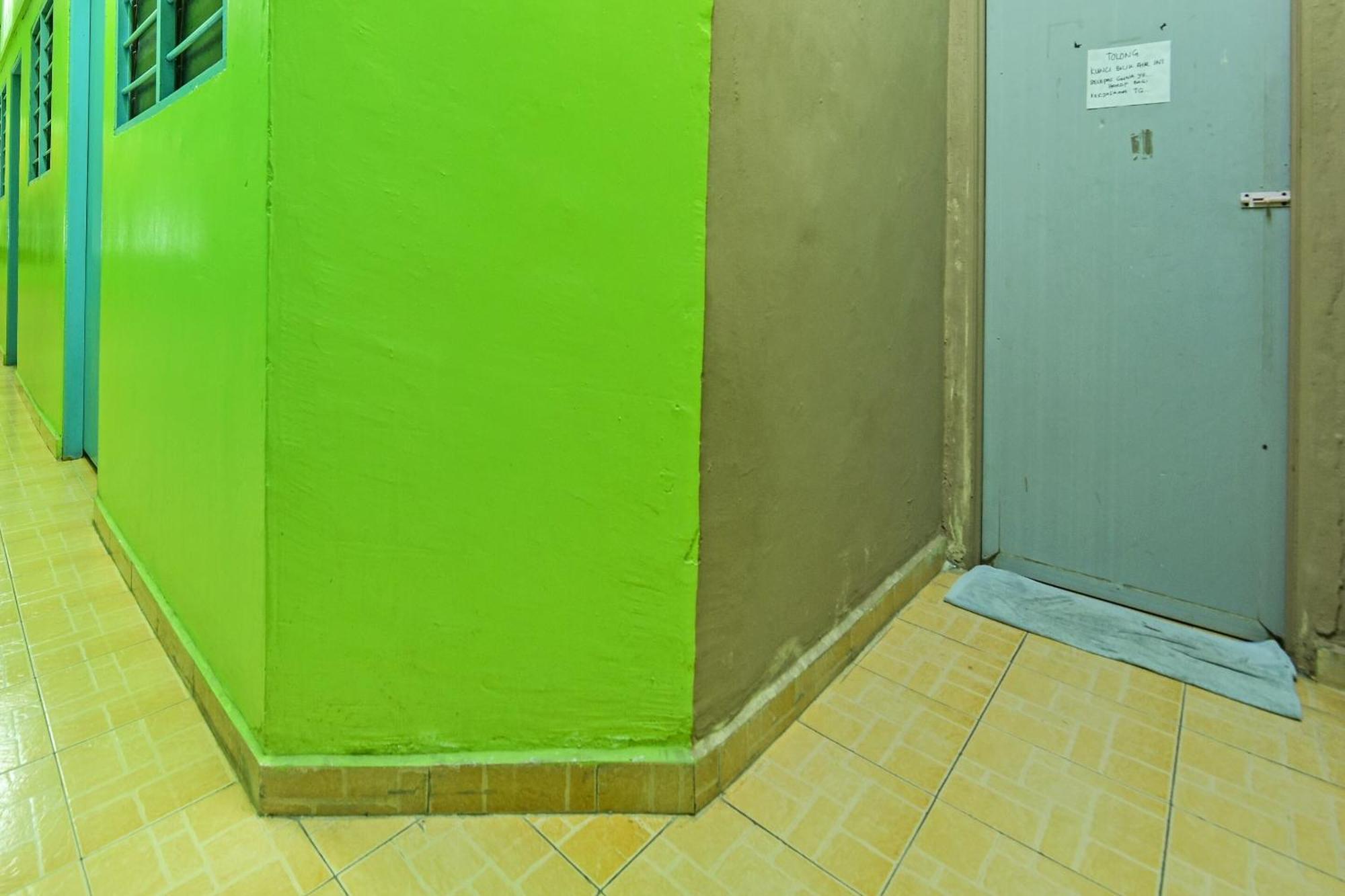 Spot On 90144 Corridor Hotel 1 Pekan Ngoại thất bức ảnh