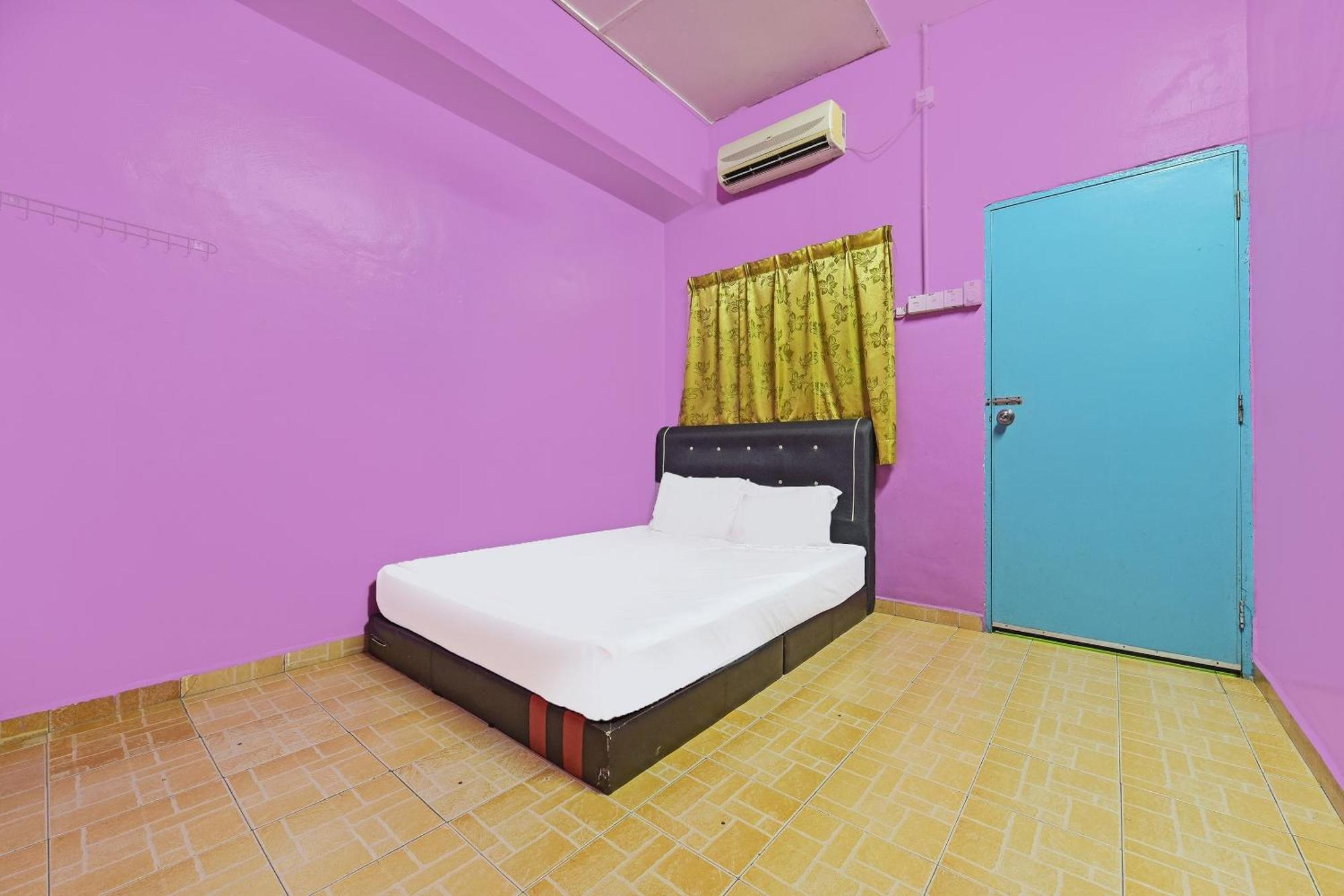 Spot On 90144 Corridor Hotel 1 Pekan Ngoại thất bức ảnh