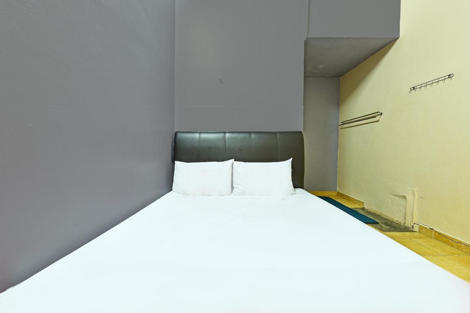Spot On 90144 Corridor Hotel 1 Pekan Ngoại thất bức ảnh