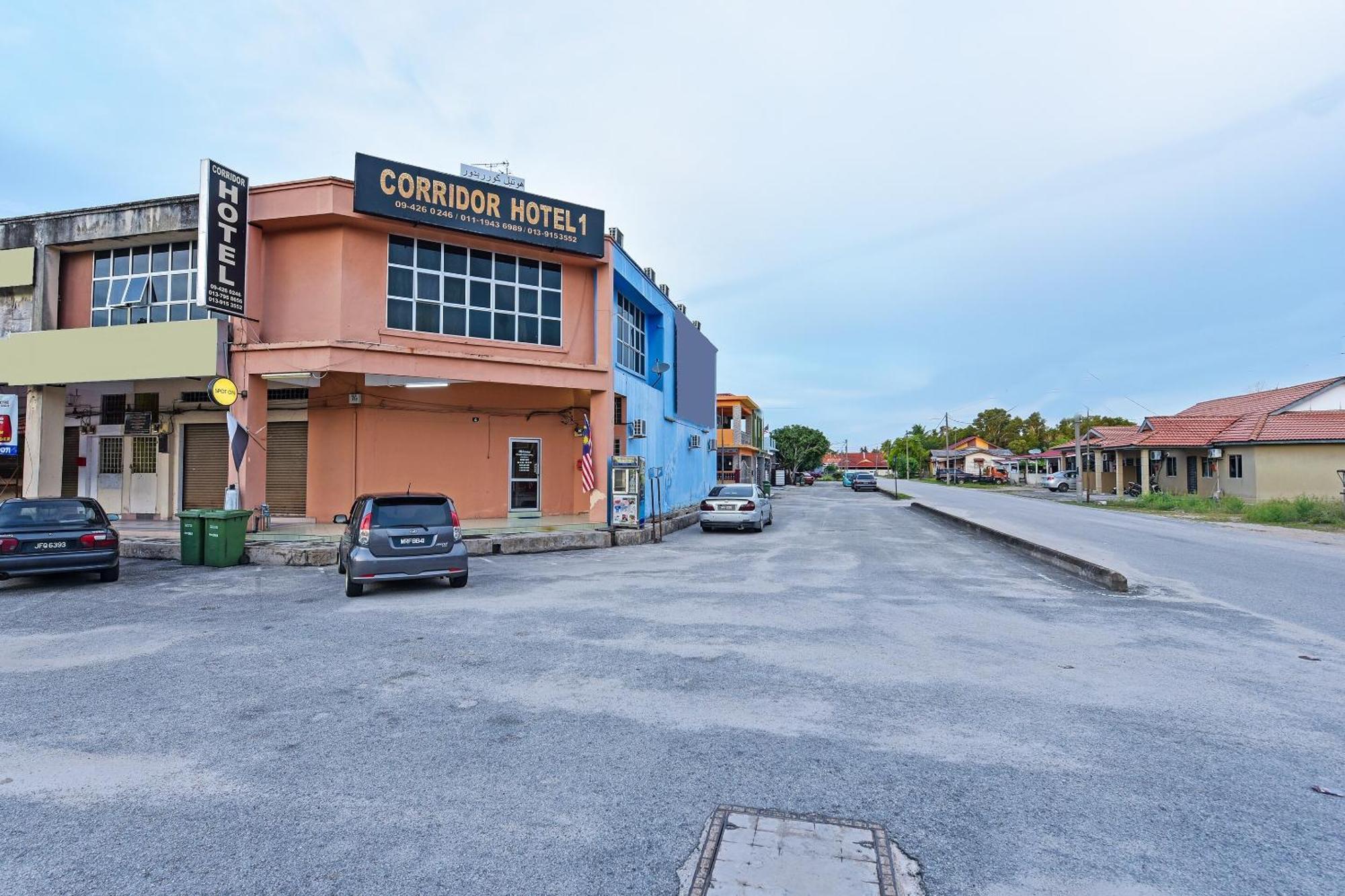 Spot On 90144 Corridor Hotel 1 Pekan Ngoại thất bức ảnh