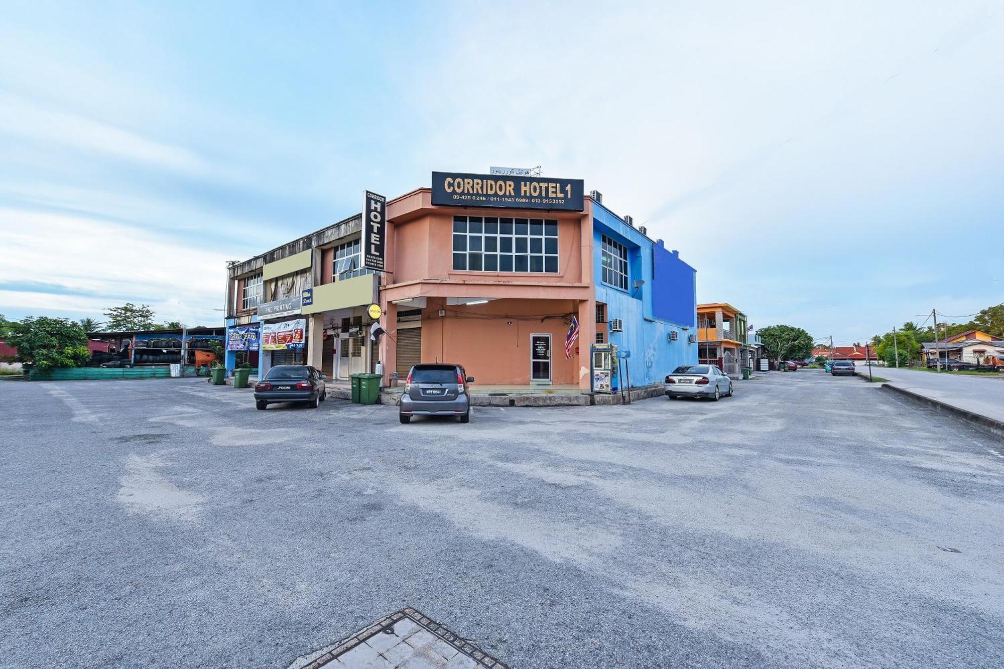 Spot On 90144 Corridor Hotel 1 Pekan Ngoại thất bức ảnh